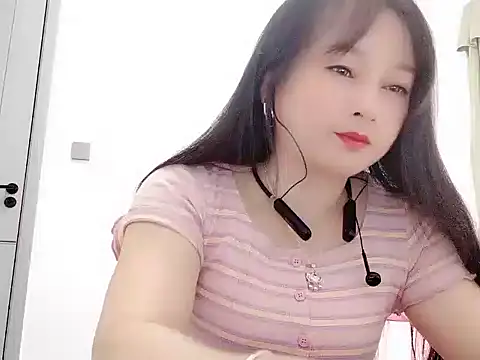 Alice-Baby520 online show from 11.04.25