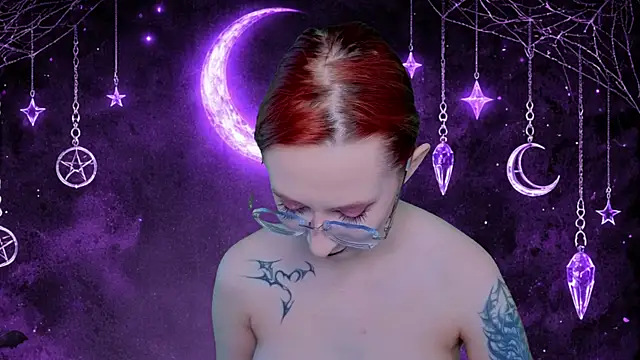 WICKEDEMBER online show from 04.11.26