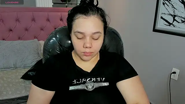 Snapshot of _chelsea_24 chatting on 05.17.26 chelsea 24 online show from 05.17.26