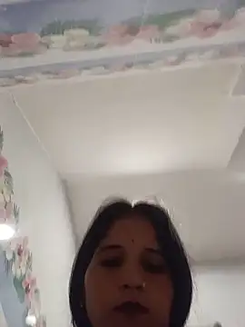 Snapshot of Sanjna_babby chatting on 06.15.26 Sanjna babby online show from 06.15.26