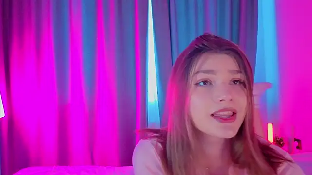 Snapshot of WilmaJohnson chatting on 02.18.26 WilmaJohnson online show from 02.18.26