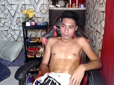 Snapshot of mrsexyteens chatting on 11.03.25 mrsexyteens online show from 11.03.25