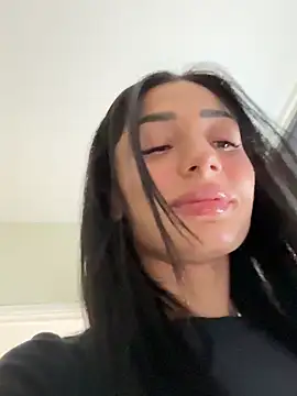 VickyM99 online show from 03.26.26