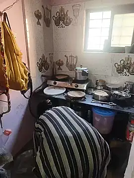 Lailamajnu1996 online show from 02.13.26