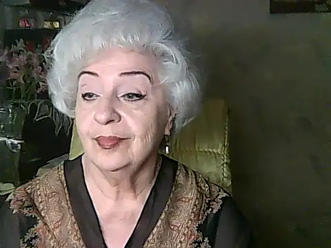 Snapshot of ValeriaKroww chatting on 06.07.26 ValeriaKroww online show from 06.07.26