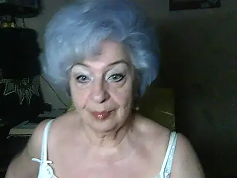 Snapshot of ValeriaKroww chatting on 07.03.26 ValeriaKroww online show from 07.03.26