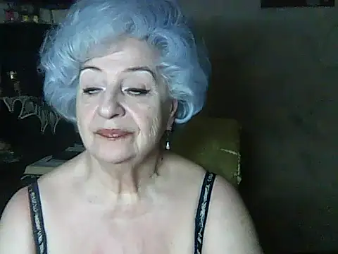 Snapshot of ValeriaKroww chatting on 07.04.26 ValeriaKroww online show from 07.04.26