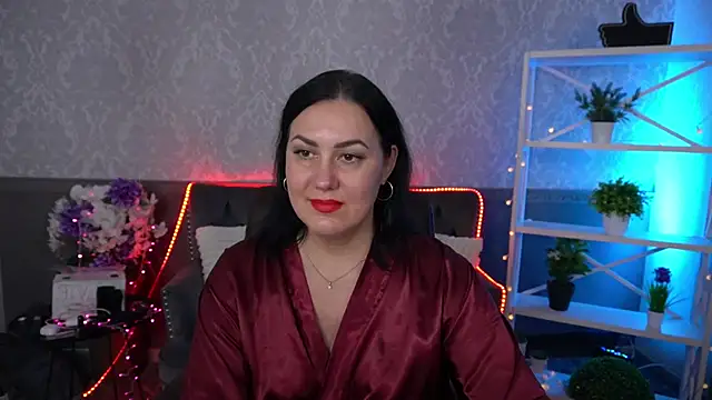 VelvetLuck online show from 11.23.25