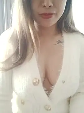 thu-cuoi online show from 01.08.26