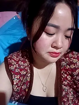 Bee-bgolden online show from 12.15.25