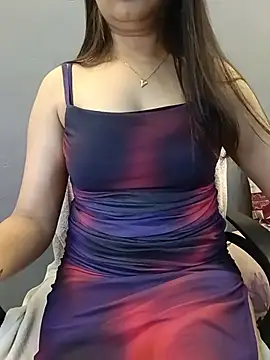 Snapshot of Nikkify chatting on 07.18.26 Nikkify online show from 07.18.26