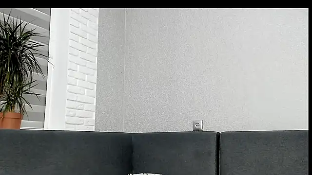 Snapshot of jessica_kitti chatting on 11.12.25 jessica kitti online show from 11.12.25