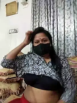Snapshot of munni-506 chatting on 04.21.26 munni-506 online show from 04.21.26
