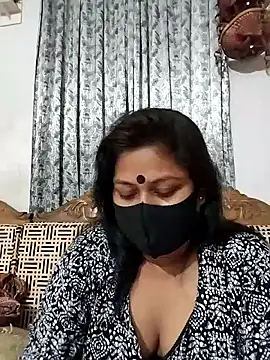 Snapshot of munni-506 chatting on 04.28.26 munni-506 online show from 04.28.26