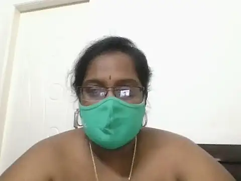 hootypriya online show from 11.08.25