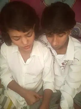 Snapshot of Freakingromance chatting on 02.04.26 Freakingromance online show from 02.04.26