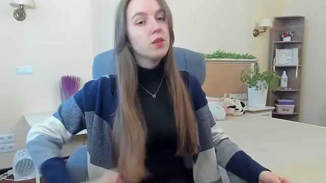 Nesie-Stoun online show from 11.25.25