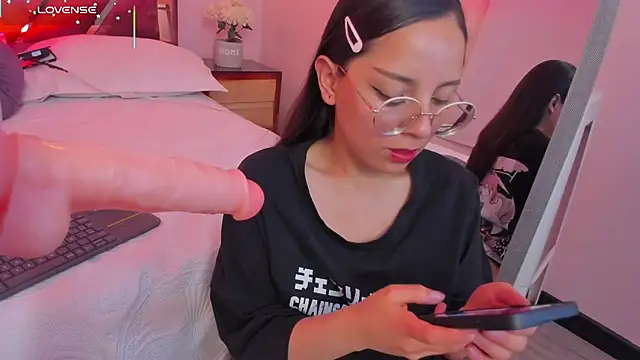 Kittyy patitas suaves online show from 01.14.26