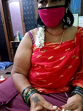 Snapshot of savithasree chatting on 11.04.25 savithasree online show from 11.04.25