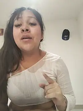 Snapshot of sweety_sophie chatting on 11.11.25 sweety sophie online show from 11.11.25