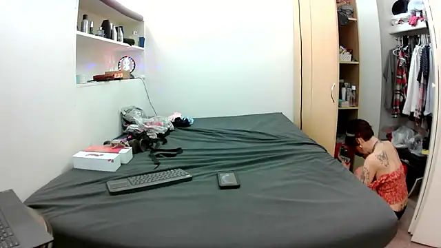 Empress Lilith online show from 01.08.26