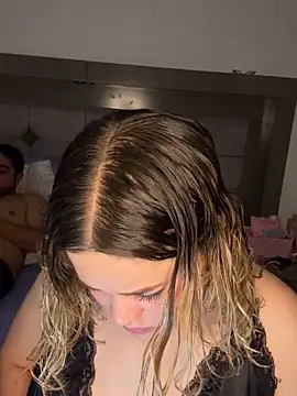 Annajoa online show from 02.10.26