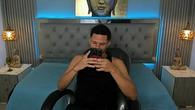 Snapshot of Liams18 chatting on 05.30.26 Liams18 online show from 05.30.26