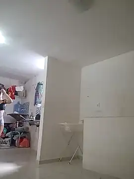 Snapshot of Bieelzinn01 chatting on 11.06.25 Bieelzinn01 online show from 11.06.25