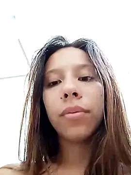 Snapshot of Lila_Park chatting on 12.04.25 Lila Park online show from 12.04.25