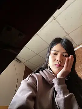 Snapshot of Beolulu chatting on 02.02.26 Beolulu online show from 02.02.26