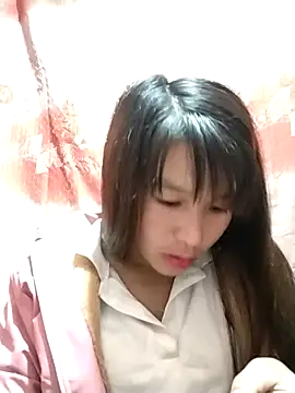 Snapshot of bupbe-baby chatting on 11.06.25 bupbe-baby online show from 11.06.25