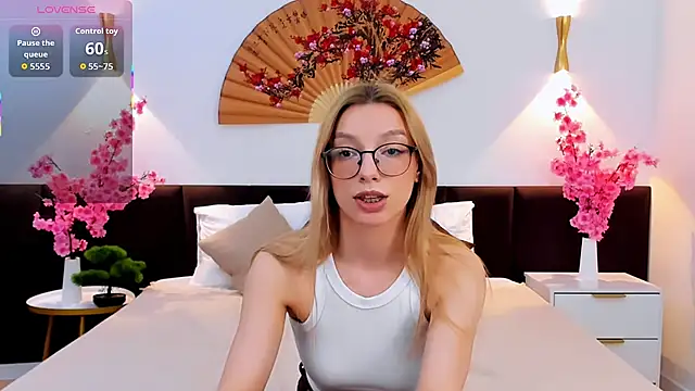 CindyMoriLove online show from 01.16.26