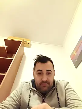 Marco9321 online show from 12.19.25