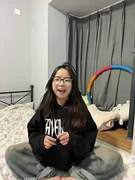 Hmm 0303 online show from 04.05.26