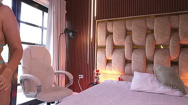 alicia xoxo online show from 04.09.26