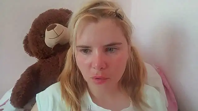 HornyElena online show from 06.26.26