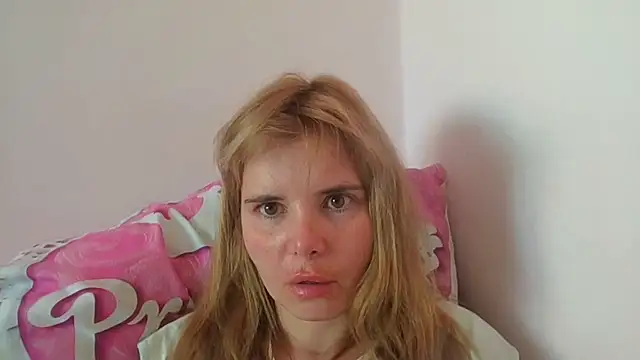HornyElena online show from 07.25.26