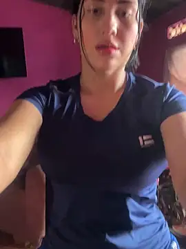 Snapshot of katalellahot03 chatting on 11.21.25 katalellahot03 online show from 11.21.25