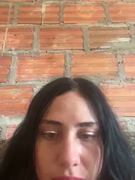 Snapshot of katalellahot03 chatting on 11.22.25 katalellahot03 online show from 11.22.25