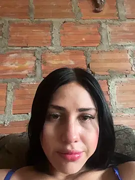 Snapshot of katalellahot03 chatting on 11.24.25 katalellahot03 online show from 11.24.25