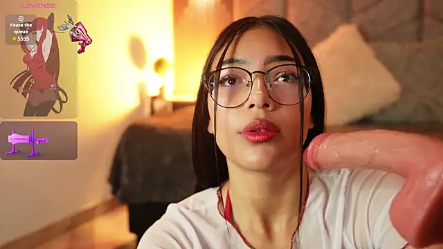  ViolletteNoir  online show from 01.14.26