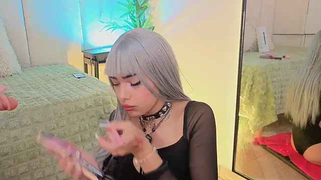  ViolletteNoir  online show from 03.26.26