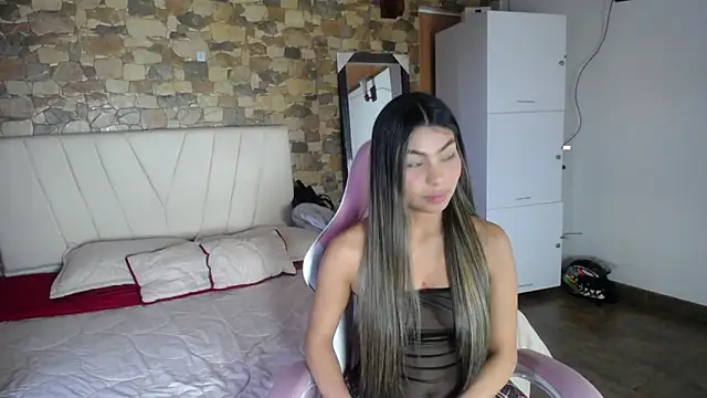 Snapshot of Katara_top_01 chatting on 11.07.25 Katara top 01 online show from 11.07.25