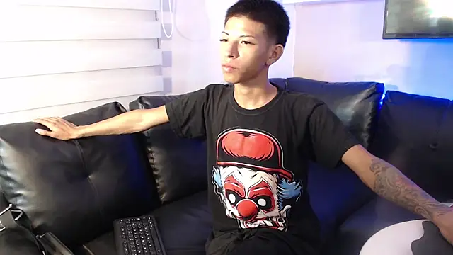 Tessachains 2  online show from 01.13.26