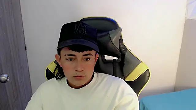 Tatann 18 online show from 11.27.25