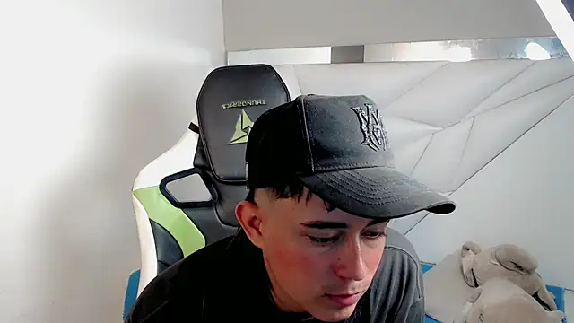 Tatann 18 online show from 12.05.25