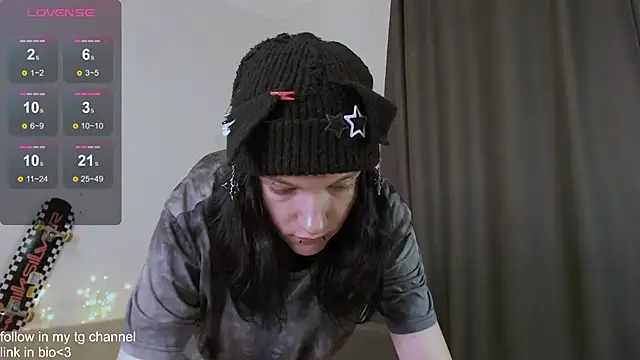 Snapshot of RaidenXL chatting on 02.19.26 RaidenXL online show from 02.19.26