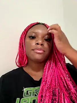 Snapshot of goddess_ali1 chatting on 11.11.25 goddess ali1 online show from 11.11.25