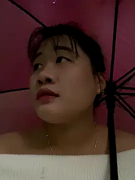 Lucia-a online show from 11.18.25