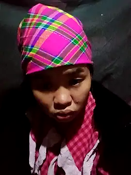 Snapshot of Mabel-122 chatting on 11.07.25 Mabel-122 online show from 11.07.25